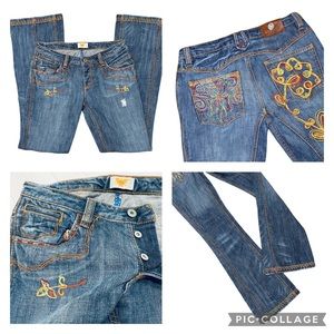 ANTIK Embroidered Flared Boho DenimBlue Jeans Button Fly Distressed Floral